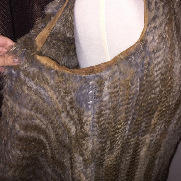 Genuine Rabbit Fur Vest - Picture 8 of 8